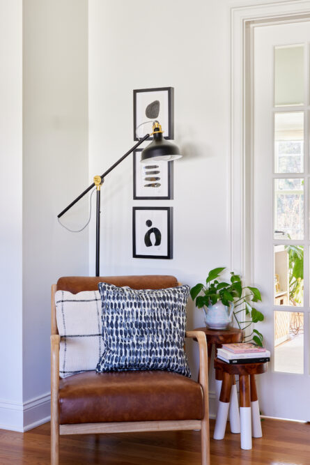 accent-chair-indoor-plant-interior-design