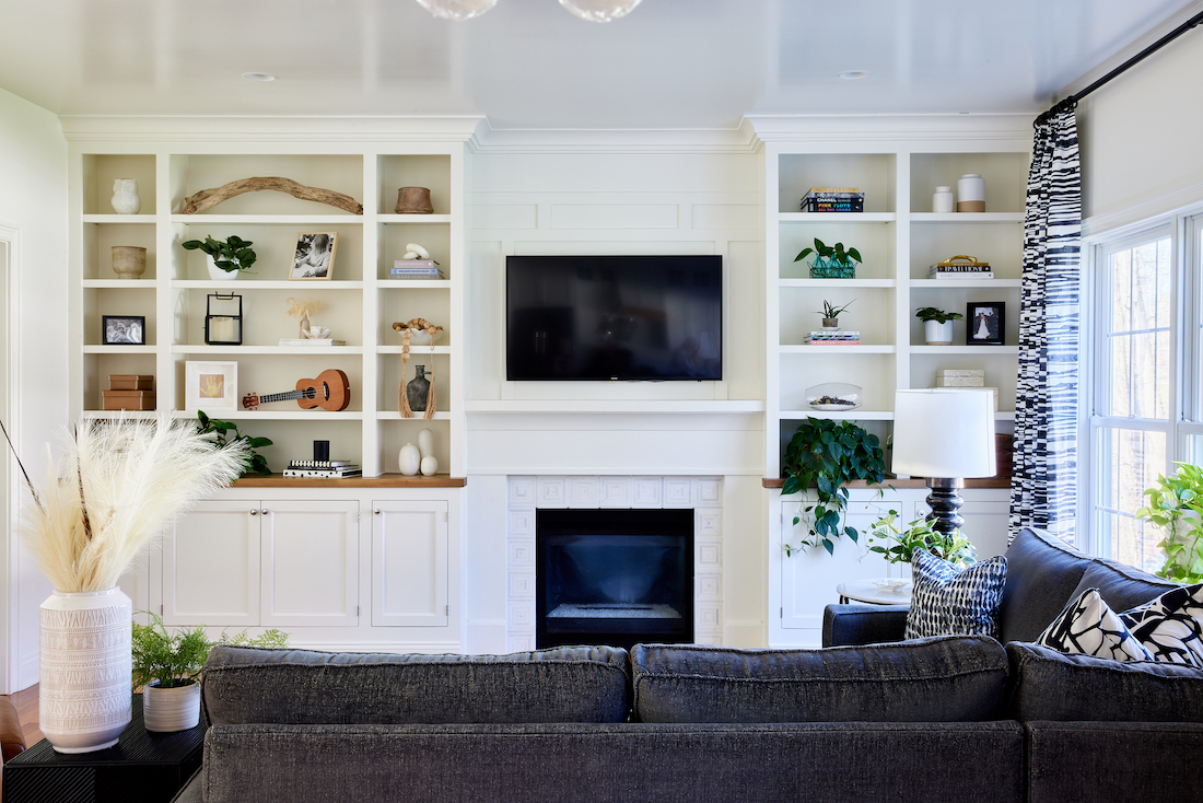 living-room-interior-designer-rebecca-staub-staging-and-design-2