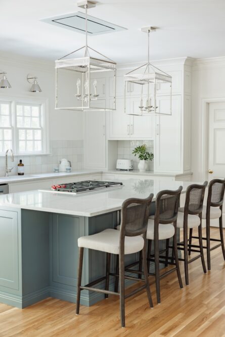 kitchen-island-stools-rebecca-staub-staging-and-design